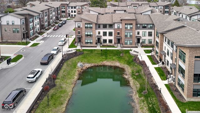 11571 Huffington Street, Carmel, IN 46032