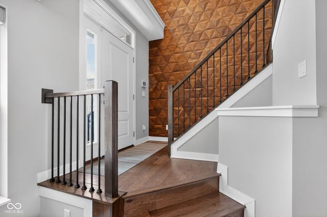 11571 Huffington Street, Carmel, IN 46032