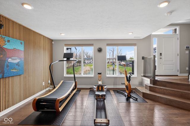 11571 Huffington Street, Carmel, IN 46032