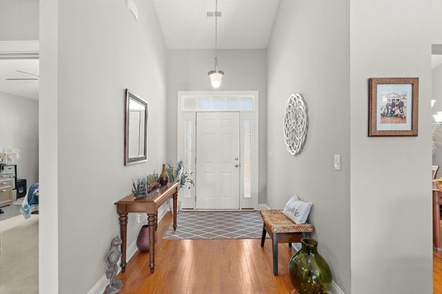 9181 Abingdon Dr., Myrtle Beach, SC 29579