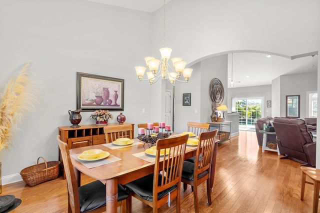 9181 Abingdon Dr., Myrtle Beach, SC 29579