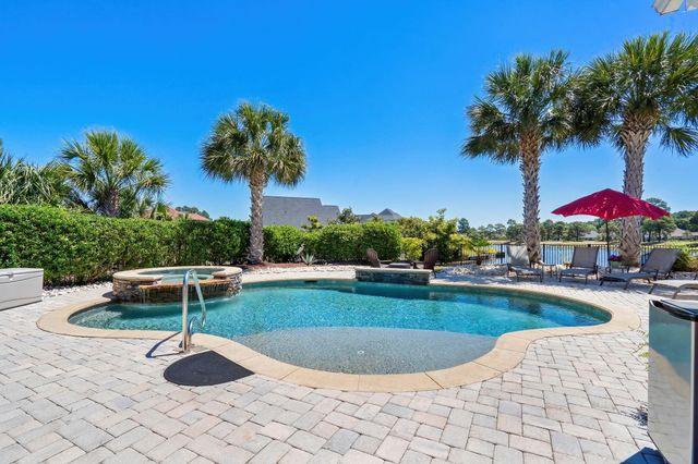 9181 Abingdon Dr., Myrtle Beach, SC 29579