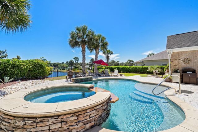 9181 Abingdon Dr., Myrtle Beach, SC 29579