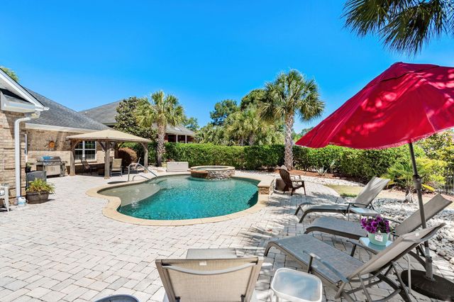 9181 Abingdon Dr., Myrtle Beach, SC 29579