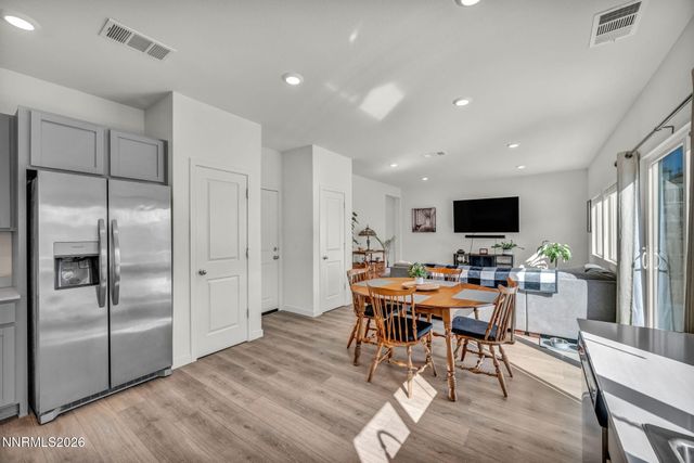 8830 Gazing Star Drive, Reno, NV 89506