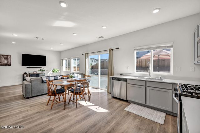 8830 Gazing Star Drive, Reno, NV 89506