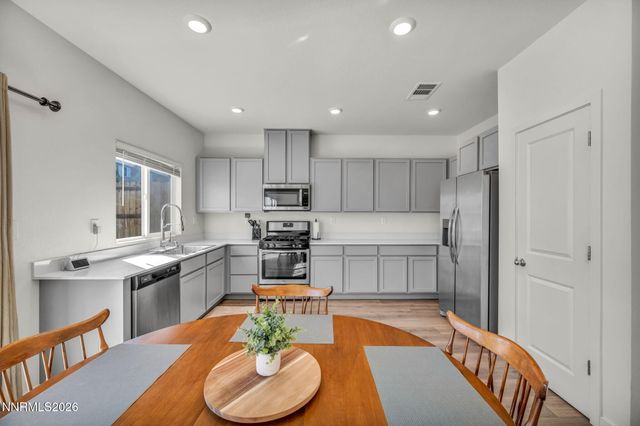 8830 Gazing Star Drive, Reno, NV 89506