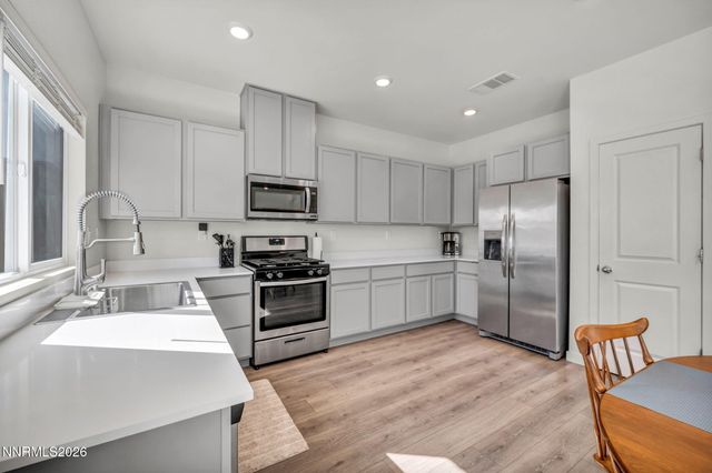 8830 Gazing Star Drive, Reno, NV 89506