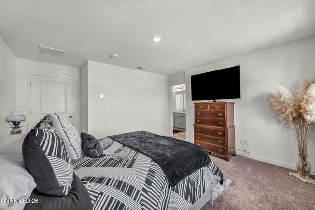 8830 Gazing Star Drive, Reno, NV 89506