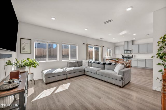 8830 Gazing Star Drive, Reno, NV 89506