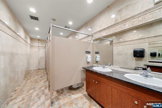 2053 Lemoine, Fort Lee, NJ 07024