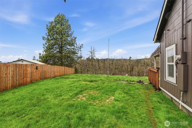 228 Holcomb Spur Road, Kelso, WA 98626