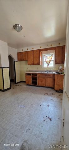 1719 Ashland Avenue, Niagara Falls, NY 14301