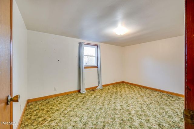 3415 Forest View Road, Kingsport, TN 37660