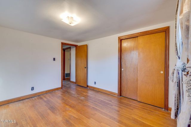 3415 Forest View Road, Kingsport, TN 37660