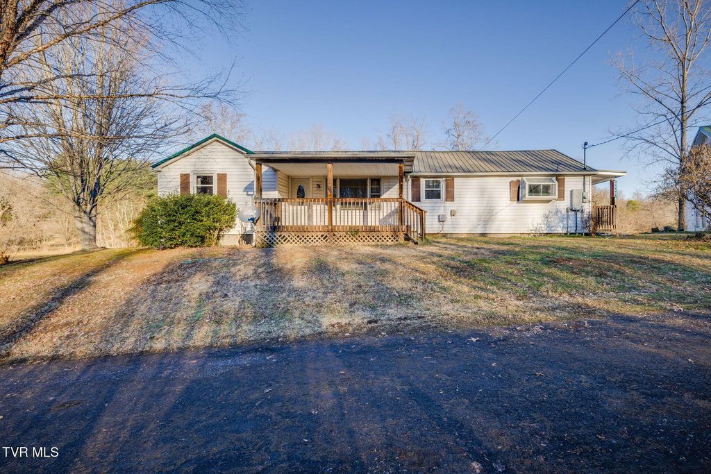 3415 Forest View Road, Kingsport, TN 37660