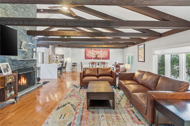 10 Blue Mist Drive, Lincoln, RI 02838