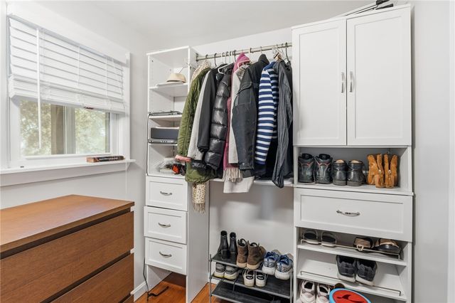 10 Blue Mist Drive, Lincoln, RI 02838