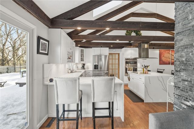 10 Blue Mist Drive, Lincoln, RI 02838