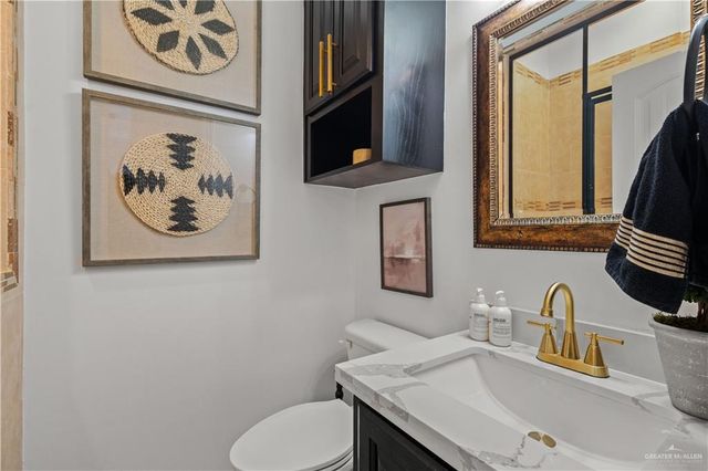 2020 Rice Avenue, Mcallen, TX 78504