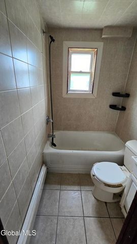 1617 Fourth Avenue, Schenectady, NY 12303