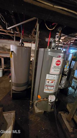 1617 Fourth Avenue, Schenectady, NY 12303