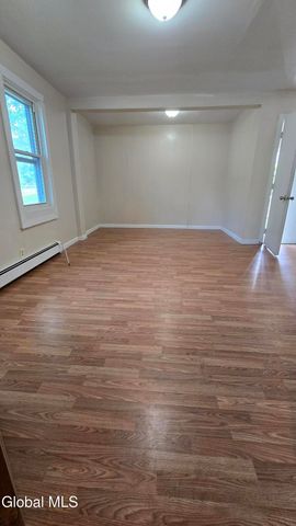 1617 Fourth Avenue, Schenectady, NY 12303