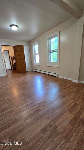 1617 Fourth Avenue, Schenectady, NY 12303