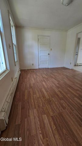 1617 Fourth Avenue, Schenectady, NY 12303