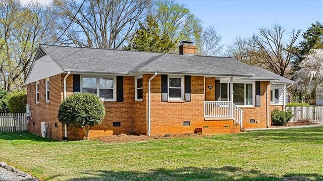 806 King George Drive, Greensboro, NC 27410