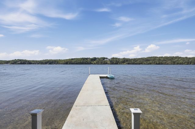 32 Eagle Hill Dr, Plymouth, MA 02360