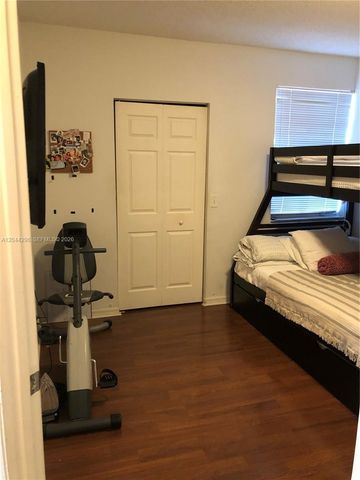 2490 Centergate Dr 207, Miramar, FL 33025