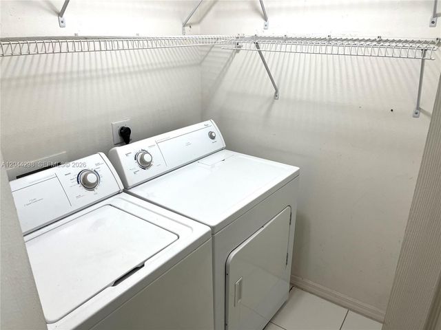 2490 Centergate Dr 207, Miramar, FL 33025