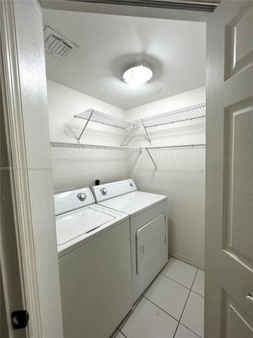 2490 Centergate Dr 207, Miramar, FL 33025