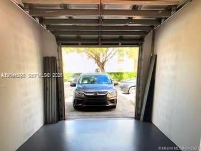 2490 Centergate Dr 207, Miramar, FL 33025