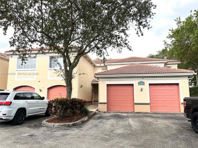 2490 Centergate Dr 207, Miramar, FL 33025