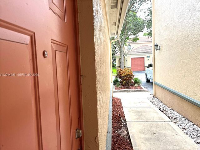 2490 Centergate Dr 207, Miramar, FL 33025