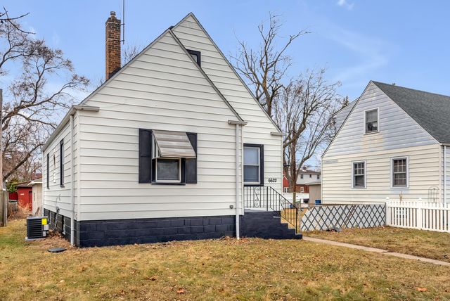 6622 Parrish Avenue, Hammond, IN 46323