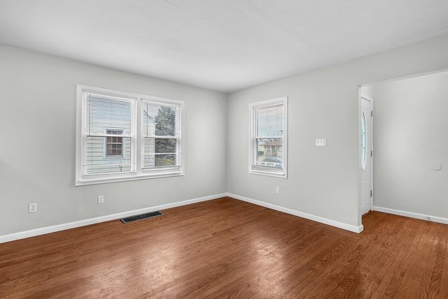 6622 Parrish Avenue, Hammond, IN 46323