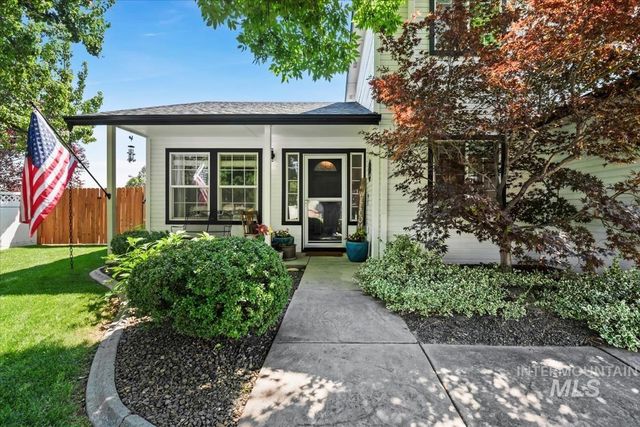 2706 S Chestnut St, Nampa, ID 83686