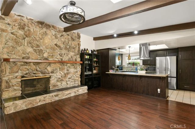 2324 Dana Ct, Claremont, CA 91711