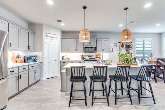 2044 Sun Star Drive, Haslet, TX 76052