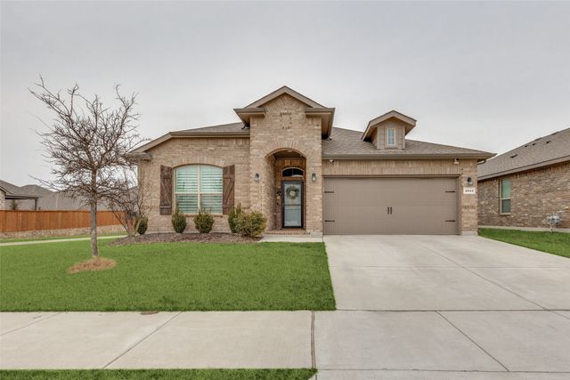 2044 Sun Star Drive, Haslet, TX 76052