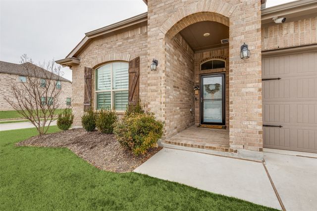 2044 Sun Star Drive, Haslet, TX 76052