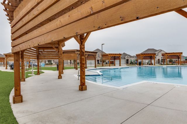 2044 Sun Star Drive, Haslet, TX 76052