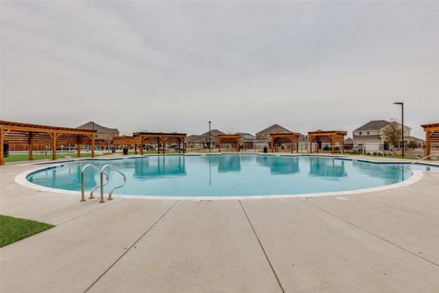 2044 Sun Star Drive, Haslet, TX 76052