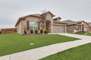 2044 Sun Star Drive, Haslet, TX 76052