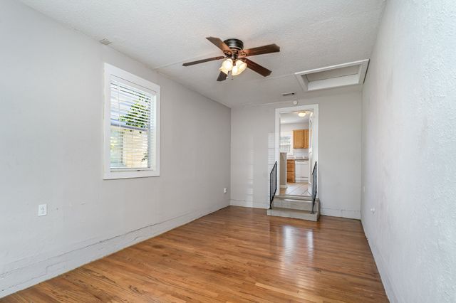 7802 Morton Street, Dallas, TX 75209