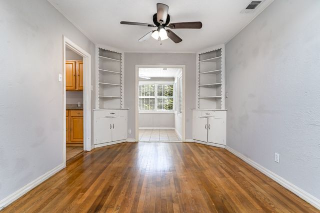 7802 Morton Street, Dallas, TX 75209