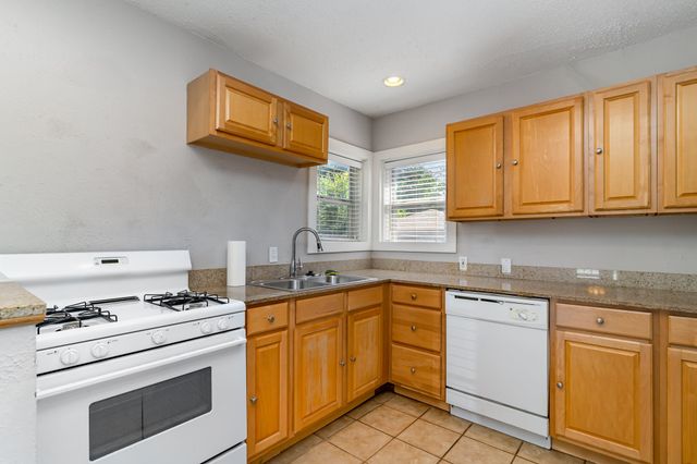 7802 Morton Street, Dallas, TX 75209